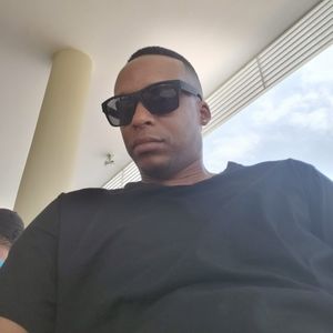 Meet your Posher, Devon